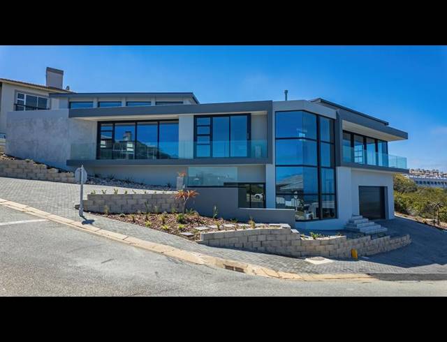 3 BEDROOM HOUSE FOR SALE IN PINNACLE POINT GOLF ESTATE